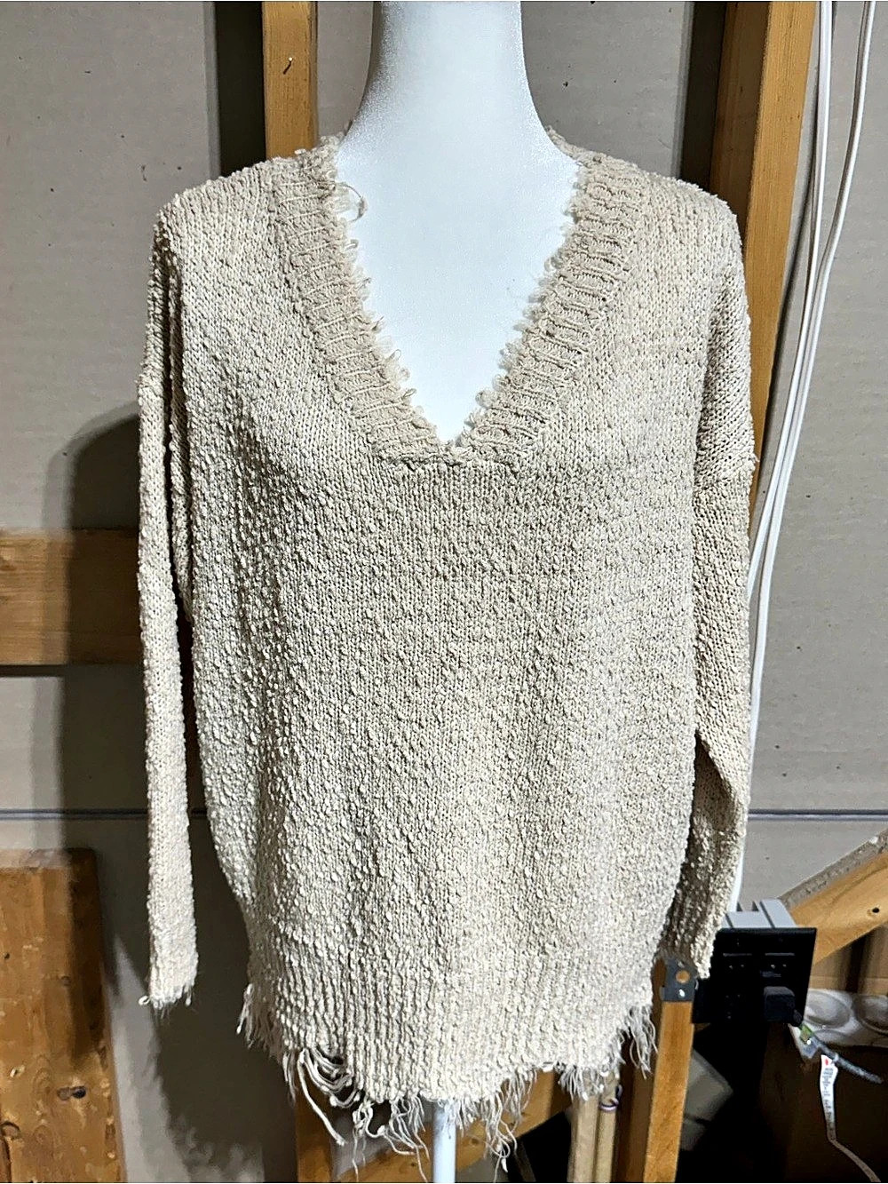 Umgee V-Neck Distressed Fringe oversized Sweater Size Small in Beige